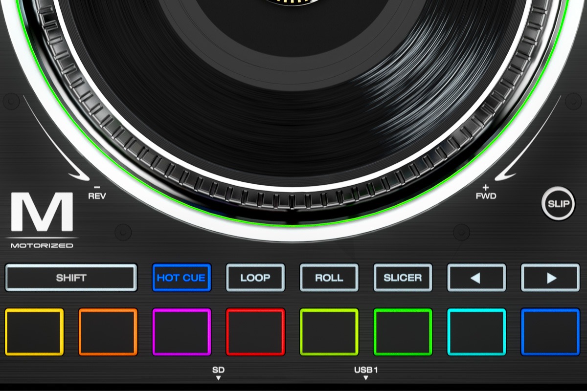 Denon DJ SC5000M DJ Media Player  Performance pad